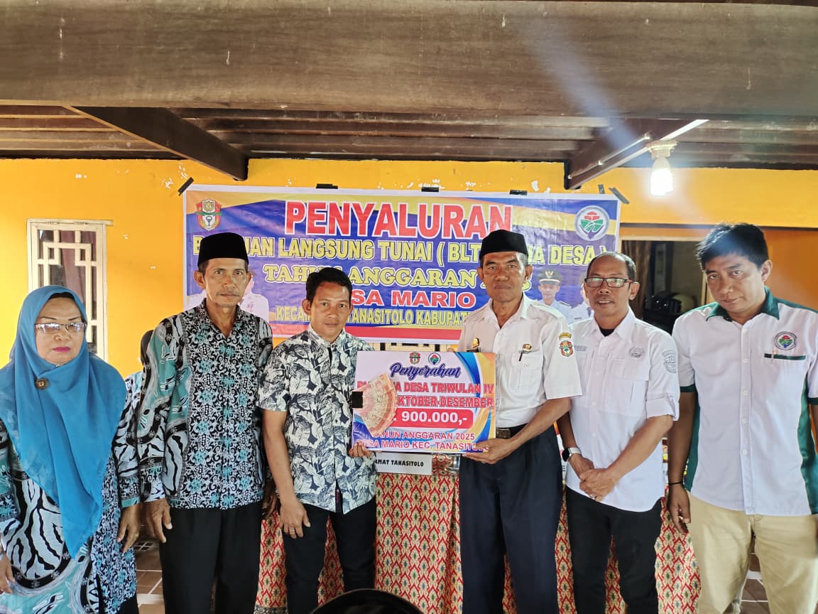 Pemdes Mario Salurkan BLT Triwulan IV Tahun 2025 